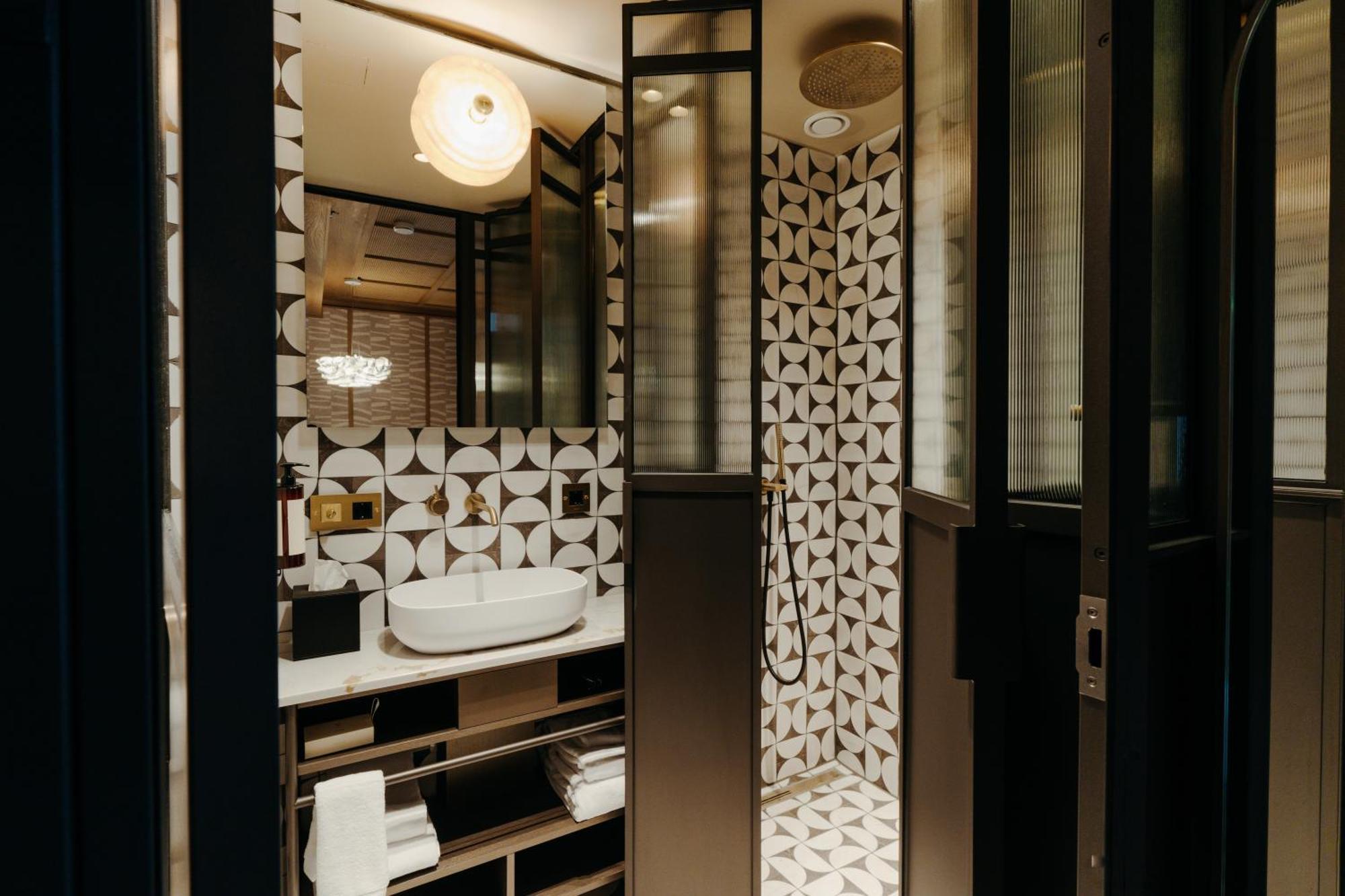The Diamond Amsterdam Hotell Exteriör bild